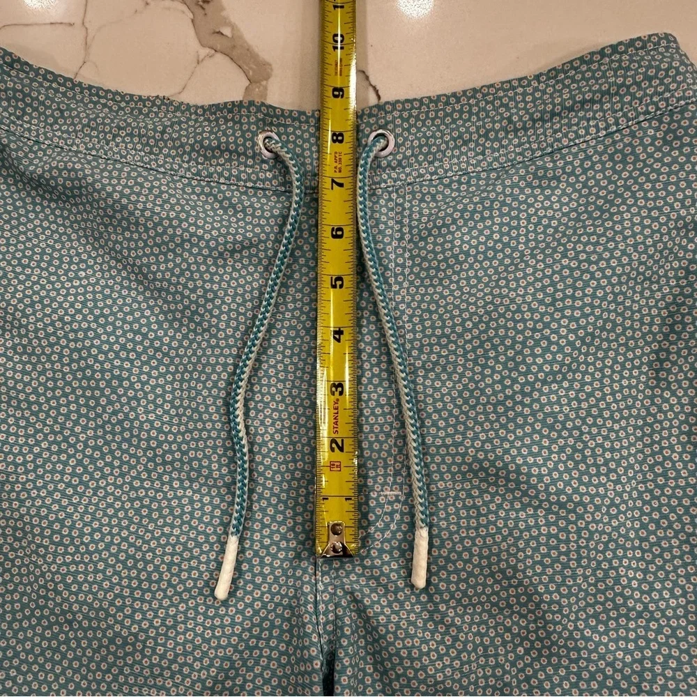 johnnie-O Men's Swim Trunks Size S Small 